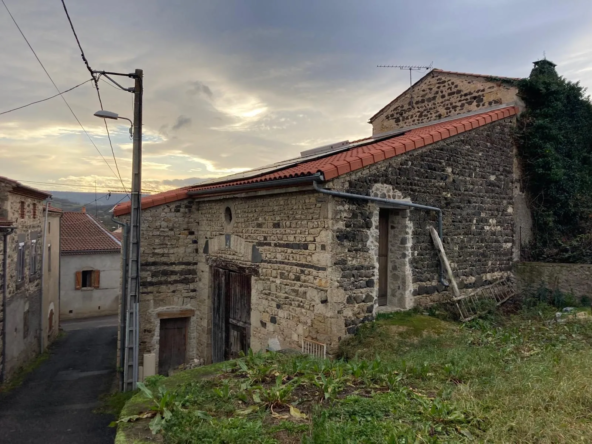 Ancienne grange à rénover avec permis à Antoingt, espace pour projet personnalisé