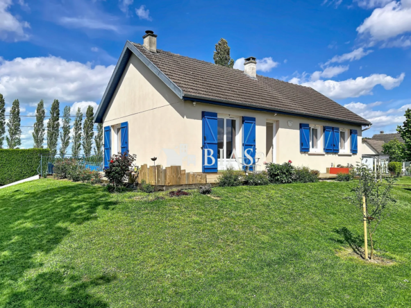 Achat maison 3 chambres avec terrasse à Bernay, proche école