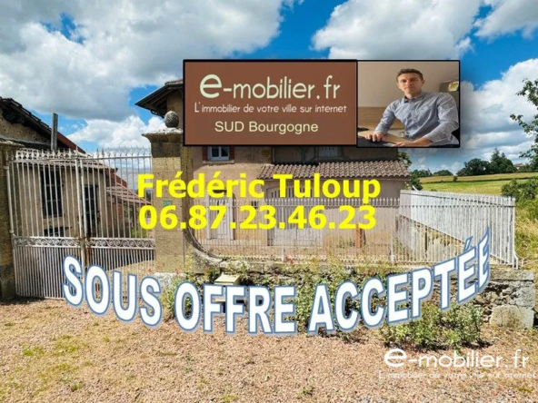 Maison de campagne avec dépendances à Fleury-la-Montagne - Vue campagne