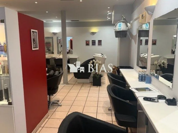 Boutique de 100m² à vendre dans le 8ème arrondissement de Paris