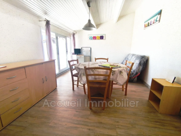 Charmant appartement T2 de 39 m² avec terrasse et parking privé au Grau du Roi