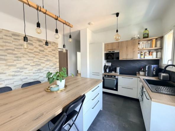 Appartement T4 de 74 m² avec jardin, cave et parking à Nîmes