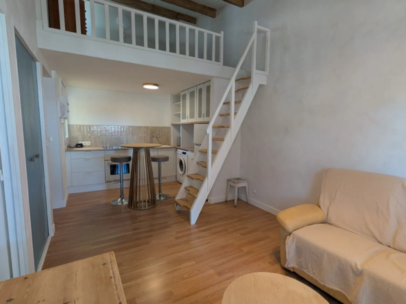 Charmant appartement T2 rénové avec terrasse en Pinède à Agde