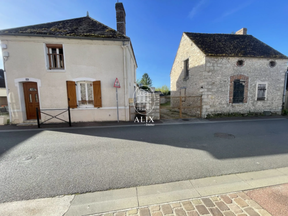 Maison à vendre à Dordives avec dépendance et jardin, idéalement située