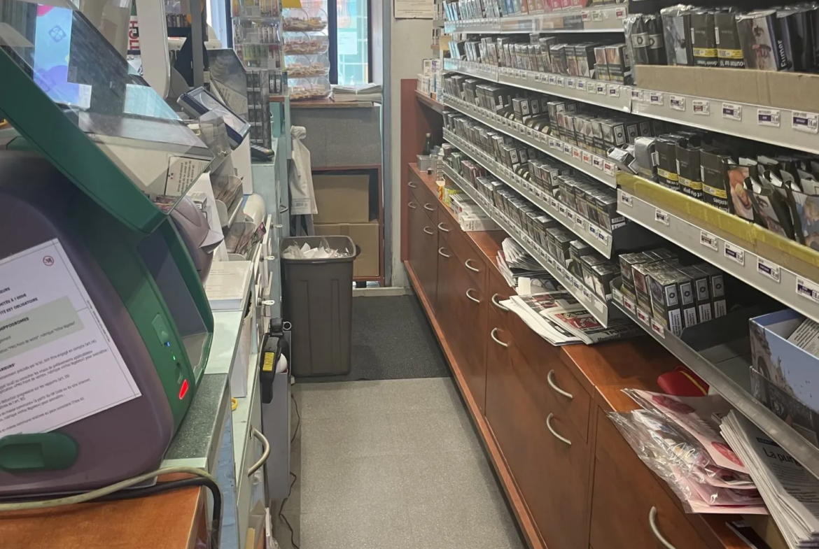 Fonds de commerce Tabac Presse Jeux à Nantes centre avec forte visibilité 