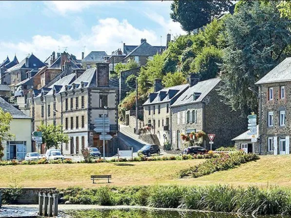 Fonds de commerce d’un restaurant/bar à Ambrières-les-Vallées - Opportunité d’investissement