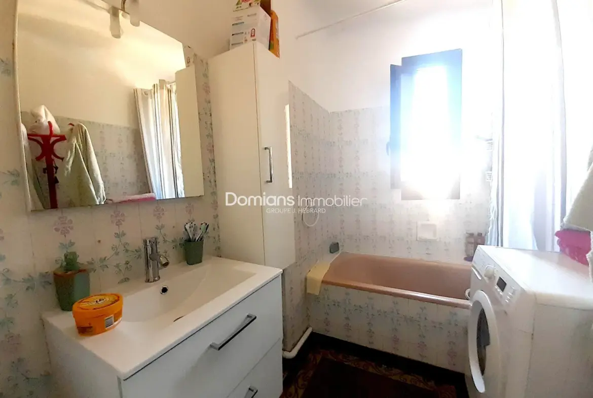 Appartement T4 à vendre à Perpignan, secteur Saint-Assiscle avec parking et cave, idéal investisseur 