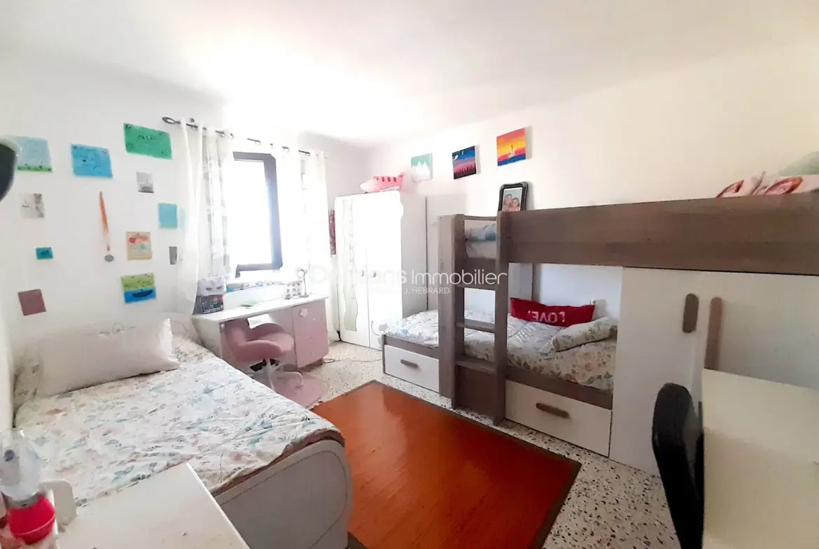 Appartement T4 à vendre à Perpignan, secteur Saint-Assiscle avec parking et cave, idéal investisseur 