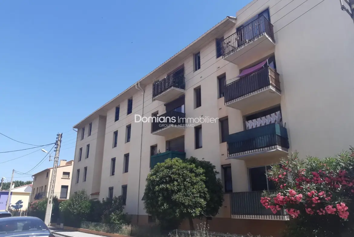 Appartement T4 à vendre à Perpignan, secteur Saint-Assiscle avec parking et cave, idéal investisseur 
