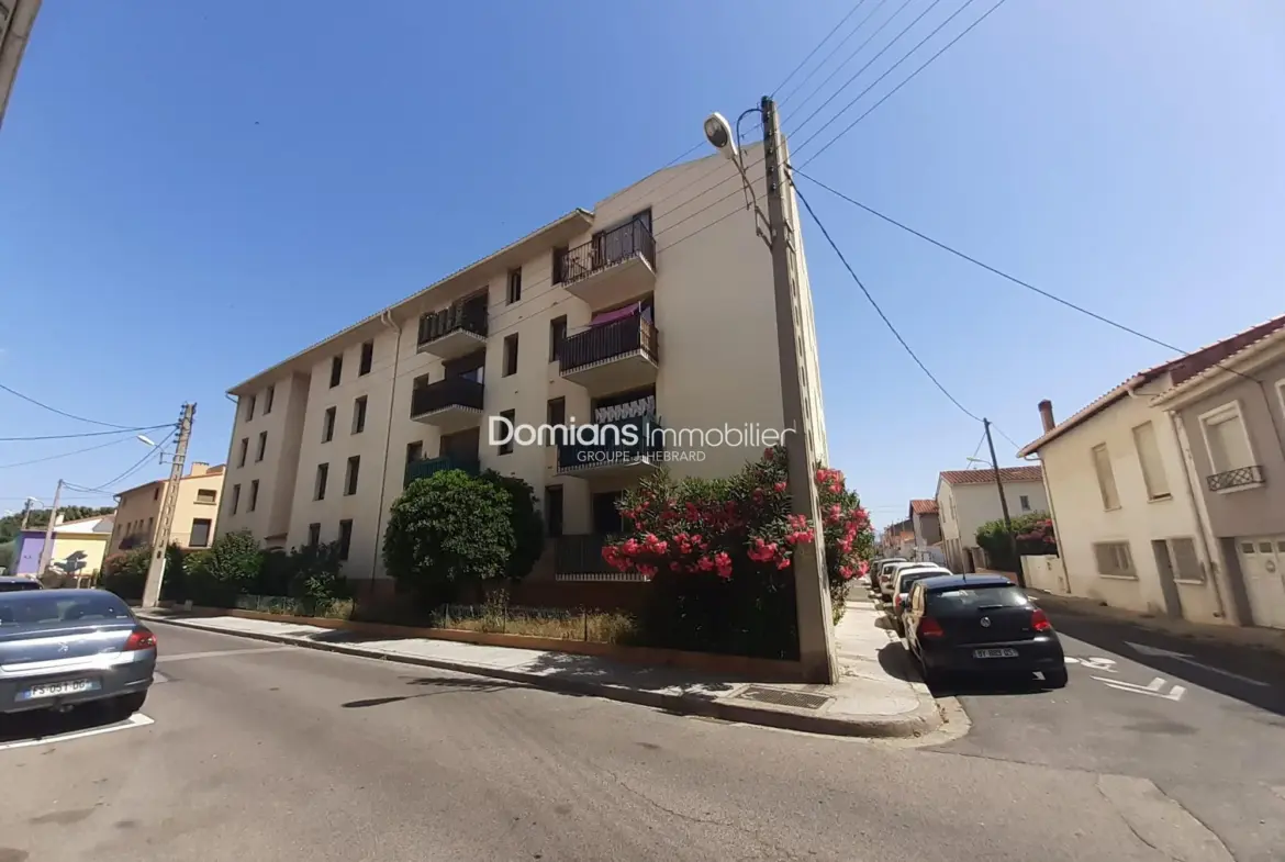 Appartement T4 à vendre à Perpignan, secteur Saint-Assiscle avec parking et cave, idéal investisseur 