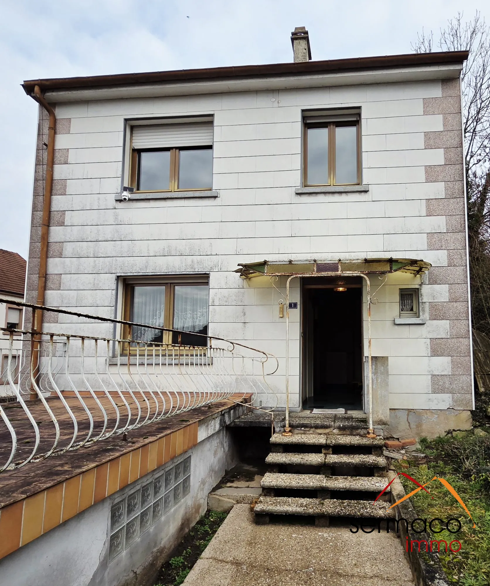 Maison individuelle à rénover à Bliesbruck, proche des écoles et nature 