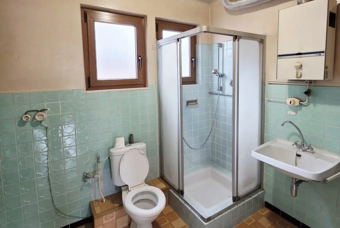 Maison individuelle à rénover à Bliesbruck, proche des écoles et nature 
