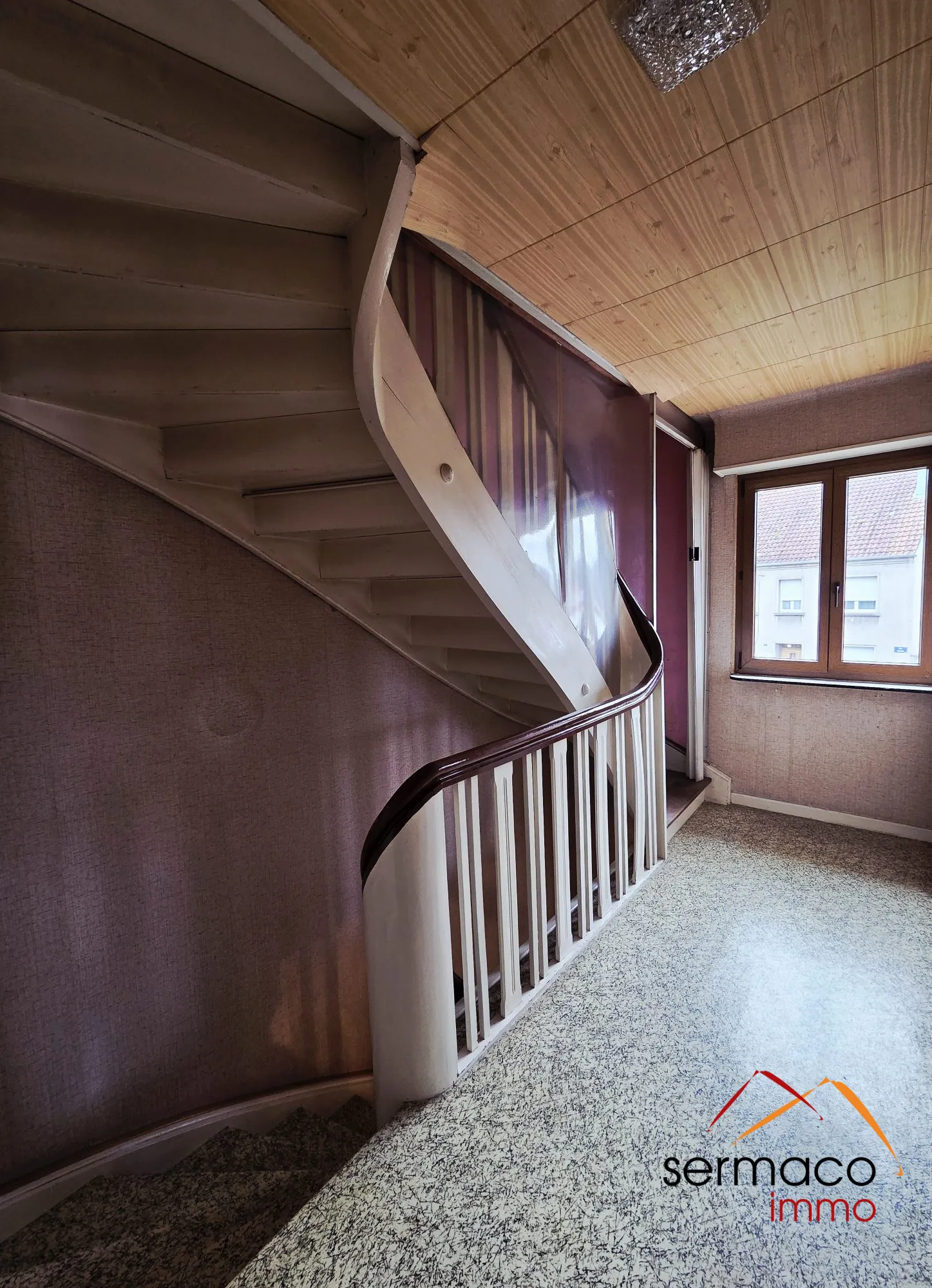 Maison individuelle à rénover à Bliesbruck, proche des écoles et nature 