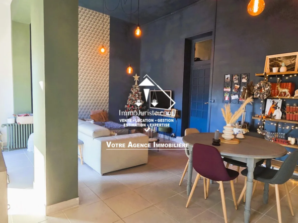 Maison à vendre à Limoges avec terrasse, garage fermé et environnement recherché