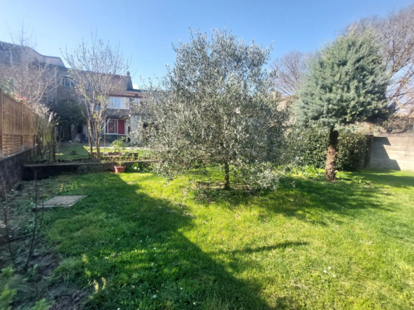 Charmante maison en pierre avec jardin à Potelières proches des thermes