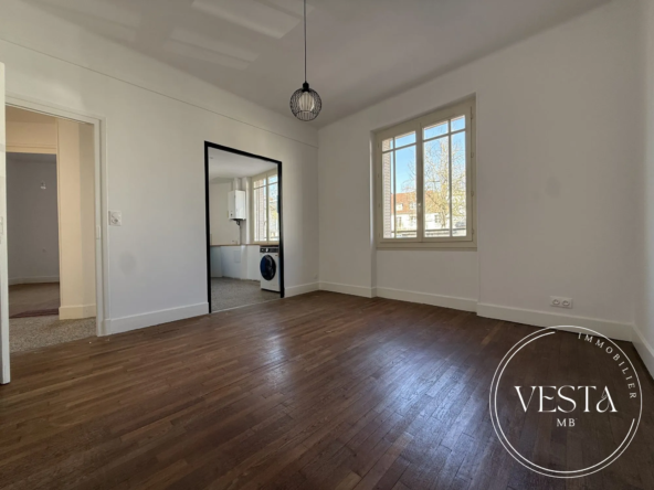 Appartement rénové à vendre à Dijon, 60 m² près de la place Wilson