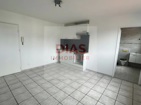 Studio loué à Pontault-Combault – Investissement rentable