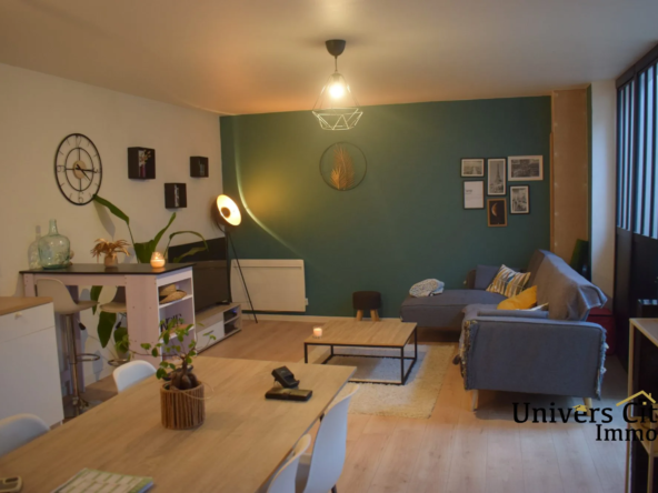 Maison à vendre à Saint-Jean-de-Boiseau, 75 m², proche commodités, rénovée, cuisinée équipée