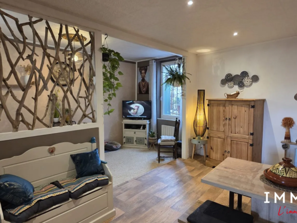 Maison de ville rénovée de 88 m² avec cave à Ganges en cœur de ville