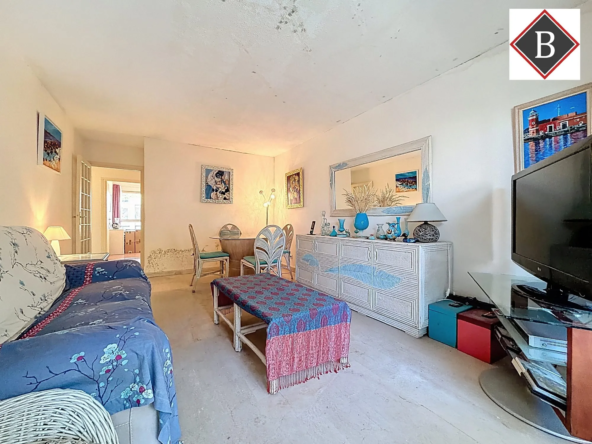 Charmant T2 lumineux avec terrasse et piscine à Mougins