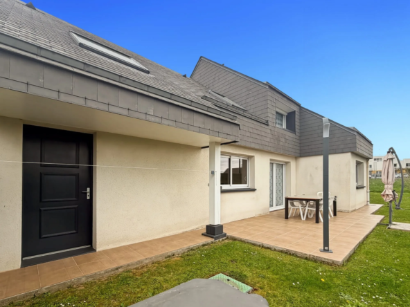 Maison familiale de 120 m² à Saint-Nicolas-d'Aliermont, proche écoles et commerces