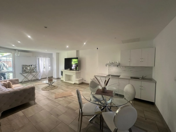 Investissement immobilier à Lézignan-Corbières : immeuble d'exception avec plusieurs logements