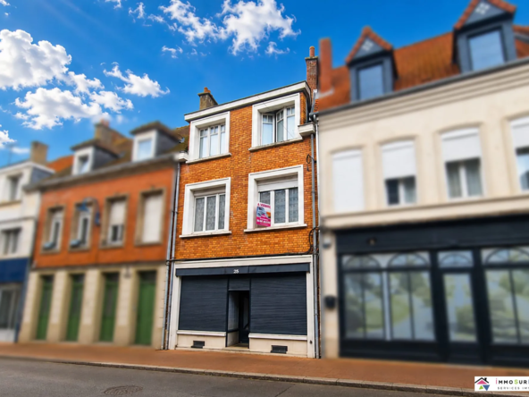 Achat maison de ville de 149 m² à Saint-Pol-sur-Ternoise - Spacieuse et bien située