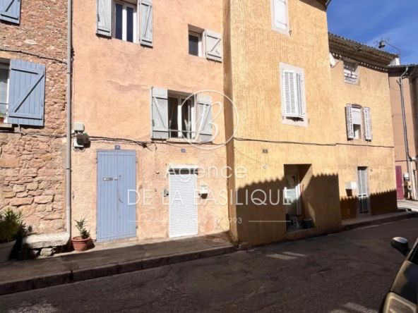 Belle maison de village rénovée à Pourcieux - 3 pièces, 2 chambres