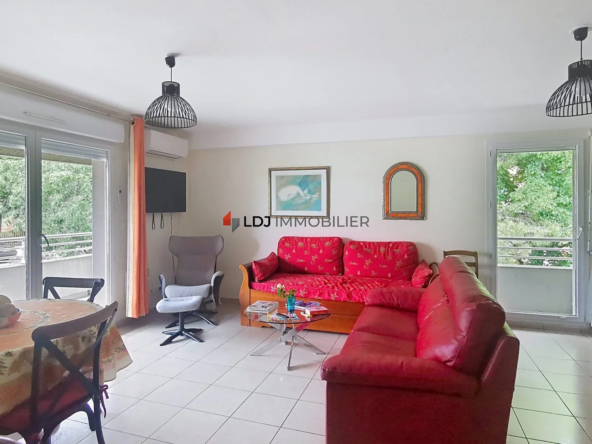 Appartement 3 pièces avec terrasse et vue montagne à Perpignan