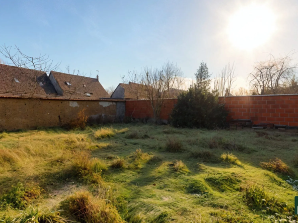 Terrain constructible avec garage à LE COUDRAY - 287 m²
