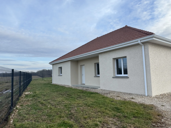 Villa neuve de 100 m² à Louhans - Calme et prestations haut de gamme