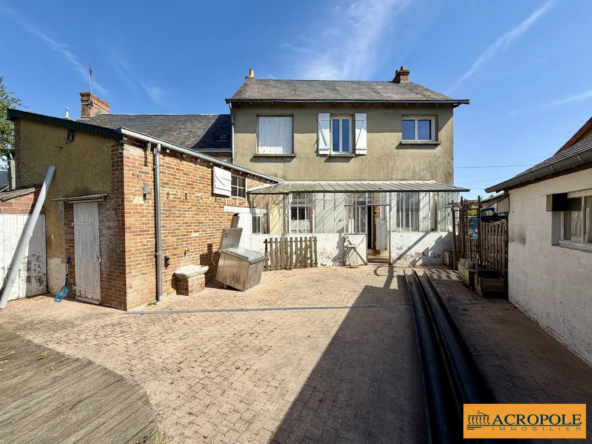 Maison à vendre à Argent-sur-Sauldre – 111 m², garage, terrain, idéale premier achat
