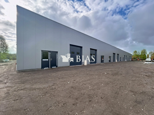 Cellules de stockage neuves à Isneauville, proche Rouen - 120 m²