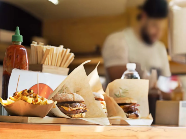 Fonds de commerce snack-bar take away à vendre au centre de Neuchâtel