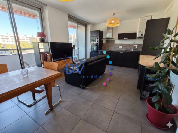 Appartement T3 lumineux avec double balcon à Lyon Balmont
