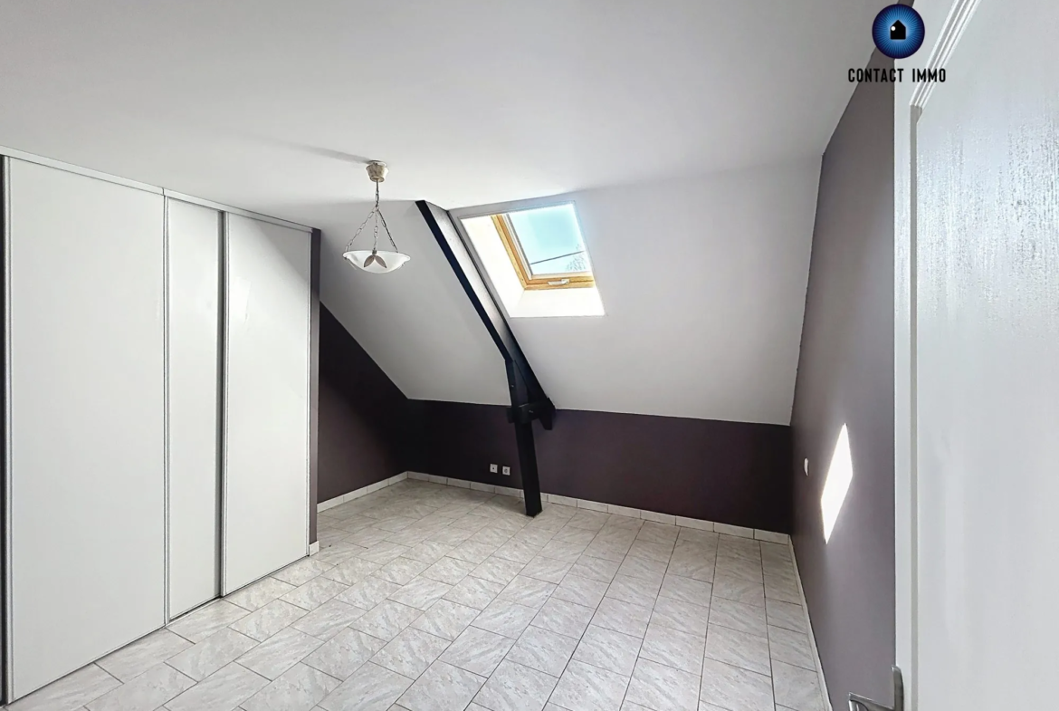 Vente maison à Allassac avec piscine, 3 chambres, grand espace de vie 