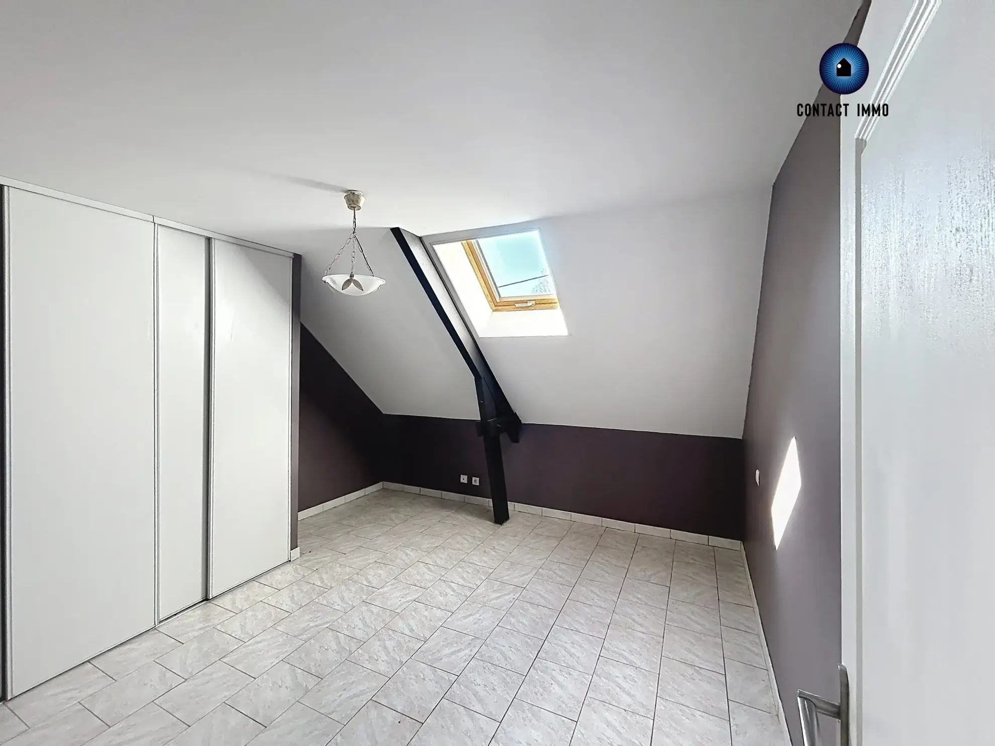 Vente maison à Allassac avec piscine, 3 chambres, grand espace de vie 