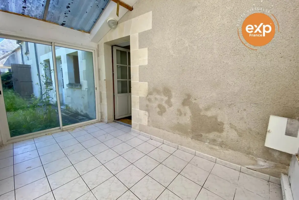 Charmante maison de bourg avec annexes à Verneuil-sur-Indre 