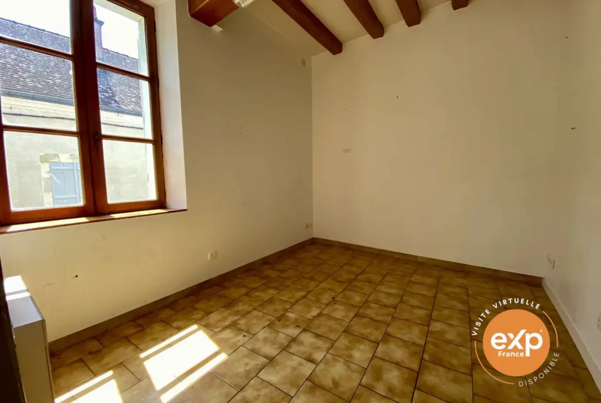 Charmante maison de bourg avec annexes à Verneuil-sur-Indre 