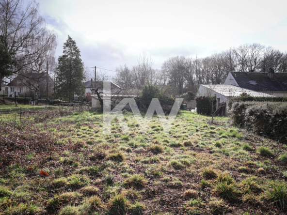 Terrain à vendre à Saint Jean de Braye - 607 m², premier rang, calme