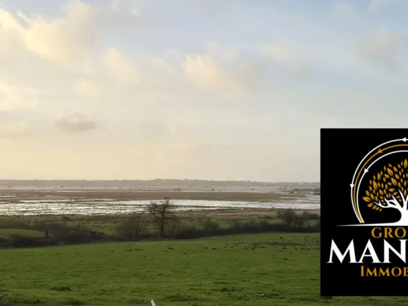 Terrain à bâtir de 587 m² à Montmartin-en-Graignes avec vue imprenable