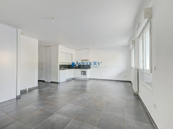 Studio de 39,55 m² avec stationnement à Noisy-le-Grand