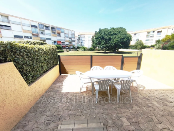 APPARTEMENT REZ-DE-JARDIN CALME AVEC TERRASSE PROCHE PLAGE AU GRAU DU ROI