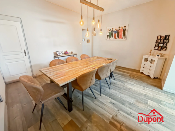 Maison familiale de 125 m² avec jardin à Raismes, 3 chambres et grenier aménageable