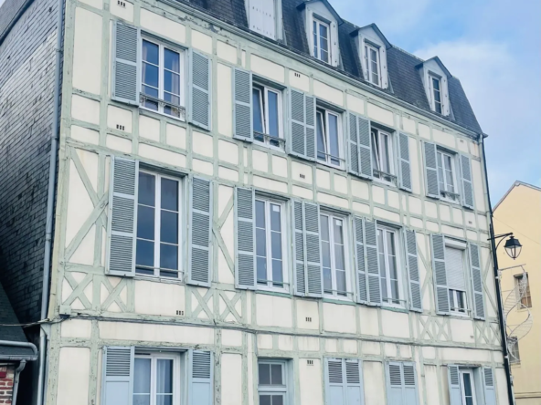 Appartement 2 pièces à Honfleur avec terrasse et vue bassin
