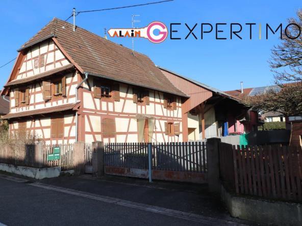 Charmante maison en colombage avec deux logements et annexe à Lutterbach
