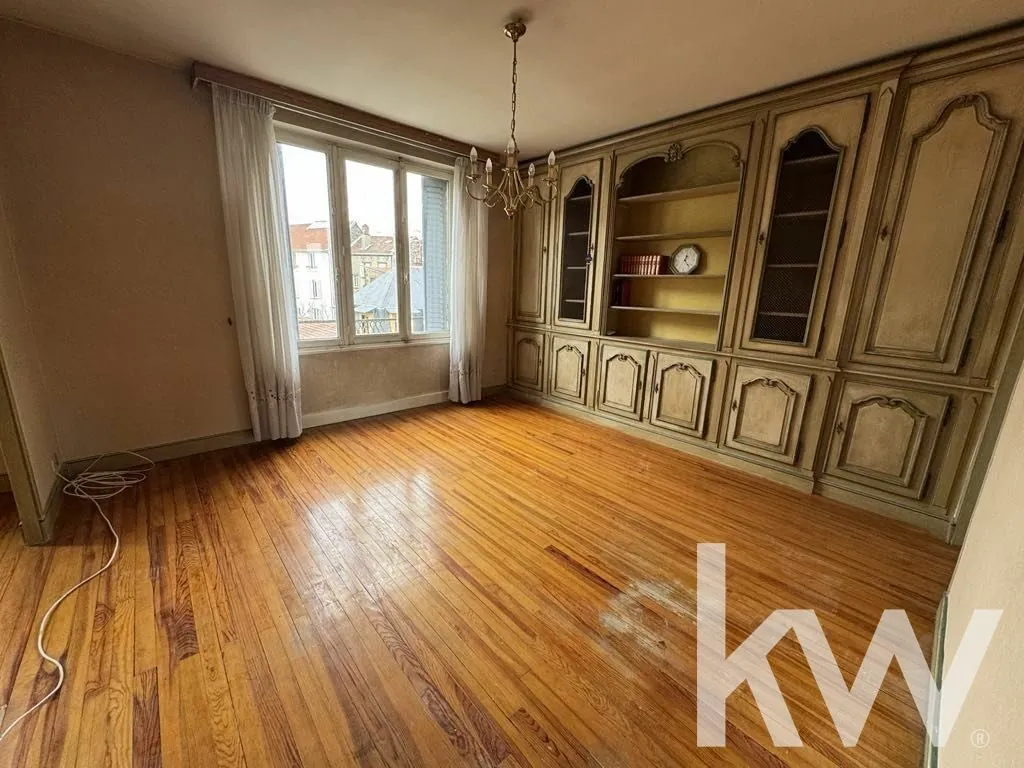 Vente Appartement T3 avec cave à Clermont-Ferrand - Bon potentiel 