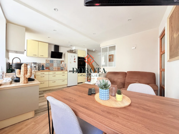 Appartement T2 duplex lumineux en centre-ville d'Allevard