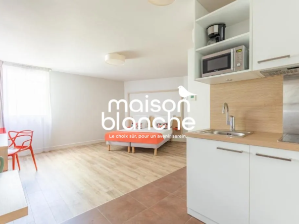 Appartement meublé à vendre à Bordeaux avec bail commercial, rendement attractif en LMNP