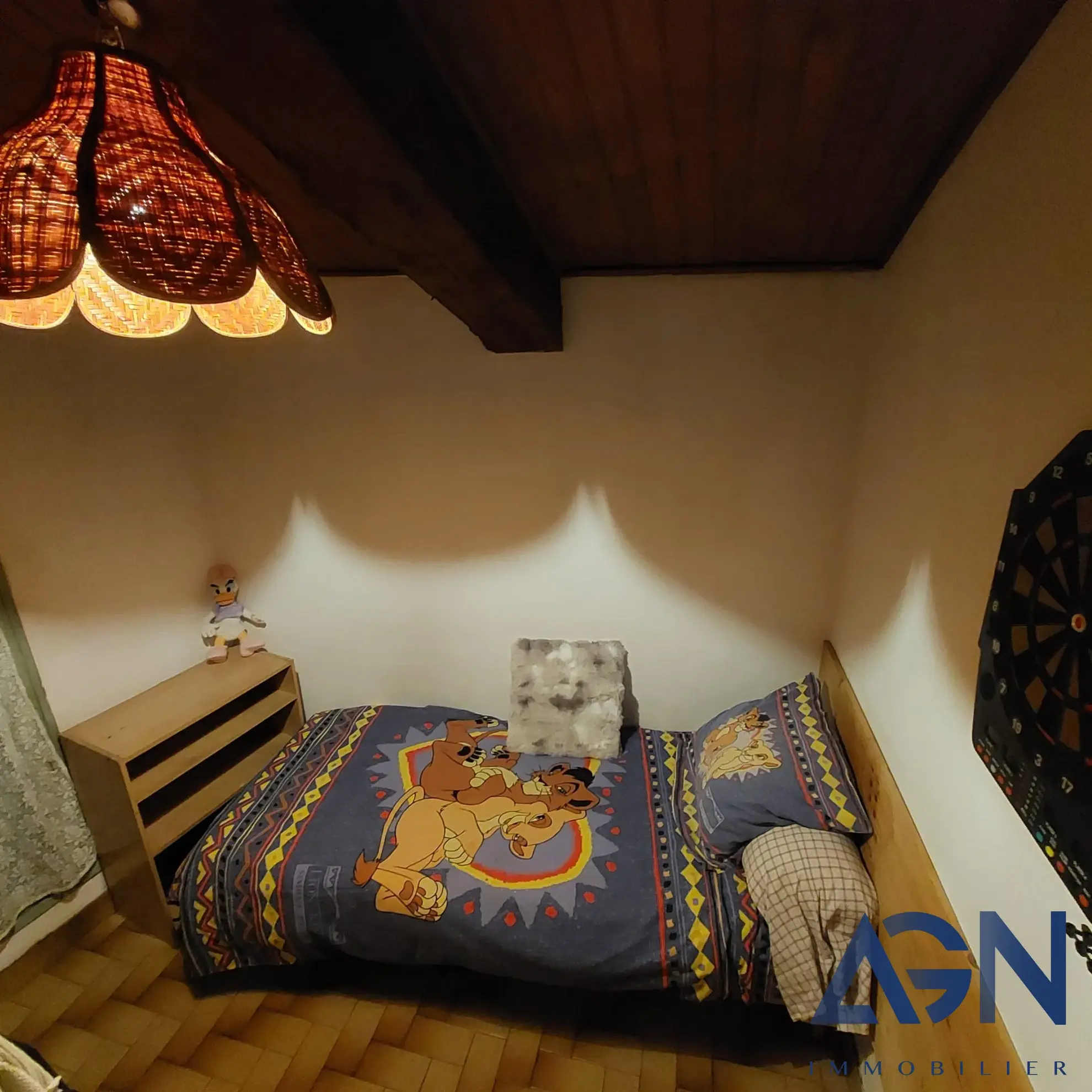 Maison à vendre à Agde avec dépendance de 23m², proche des berges de l'Hérault 